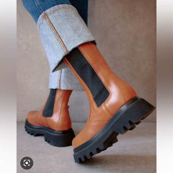 ALOHAS NWOT All Rounder Chelsea Boot - Picture 4 of 15